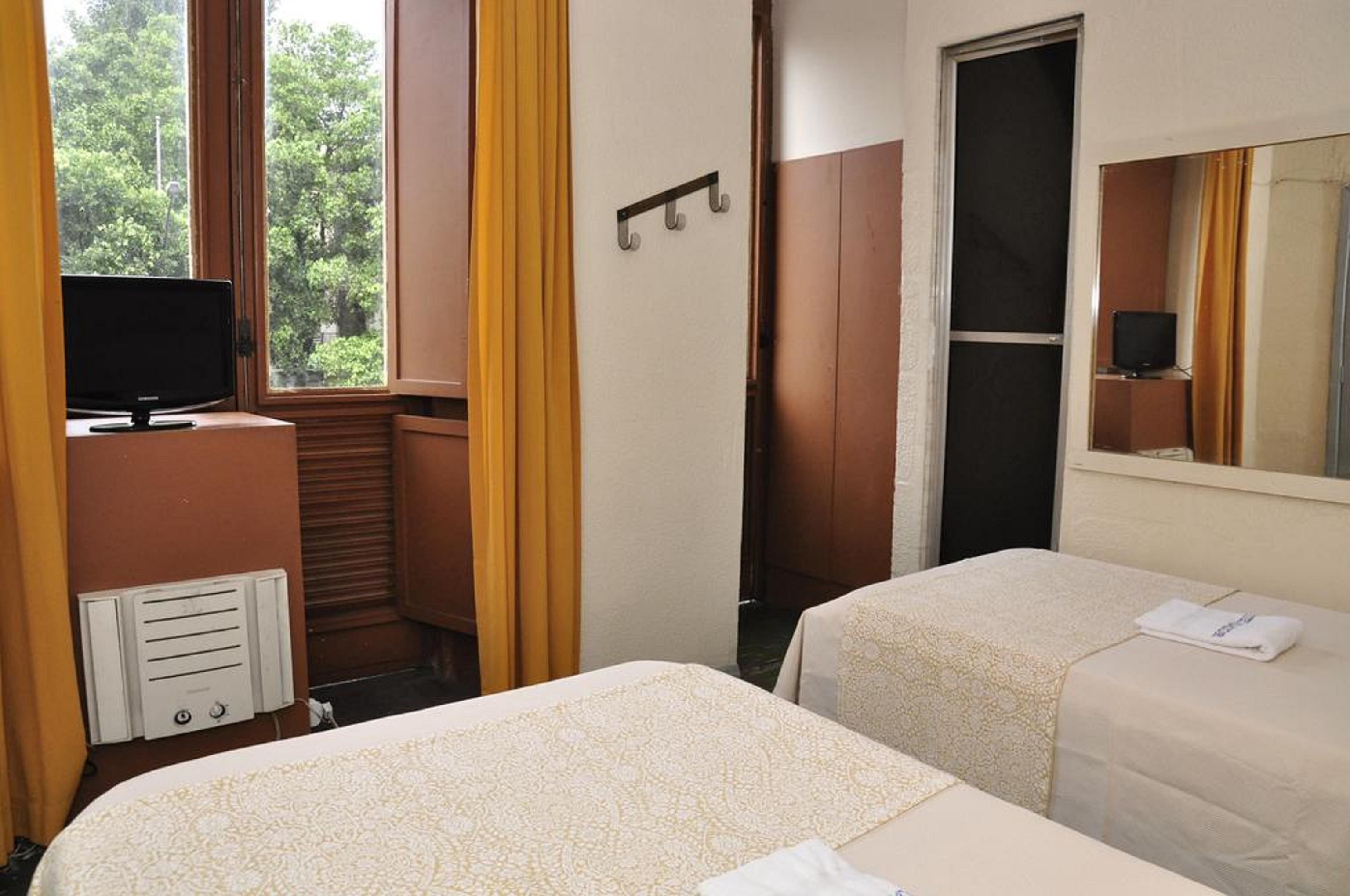 Hotel Plaza Riazor Рио-де-Жанейро Экстерьер фото